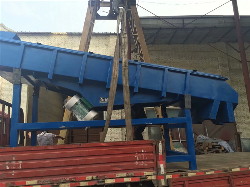 多層振動(dòng)篩分機(jī)