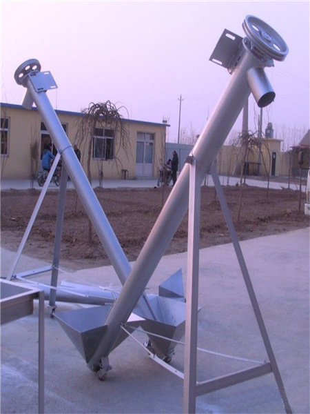 時產(chǎn)20噸的水稻吸糧機，蛟龍輸送機生產(chǎn)廠家