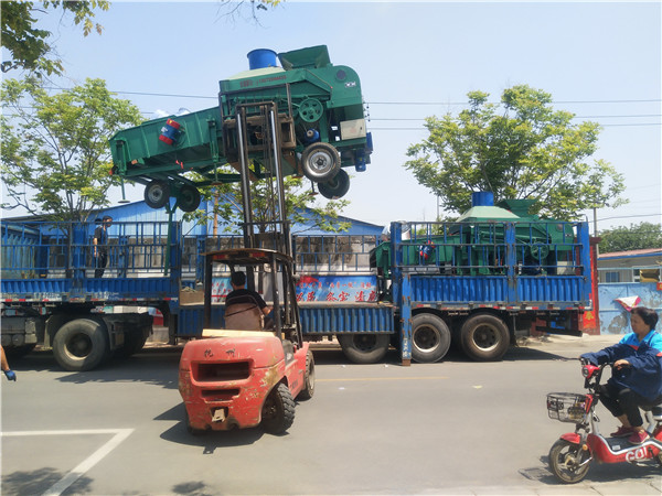 大型清糧機