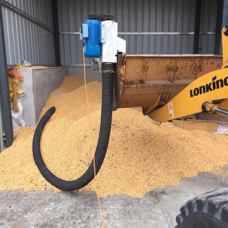 簡易糧庫進(jìn)倉糧食吸糧機(jī)